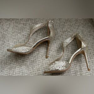 David’s Bridal High Heels, SIZE 7, Color Siver